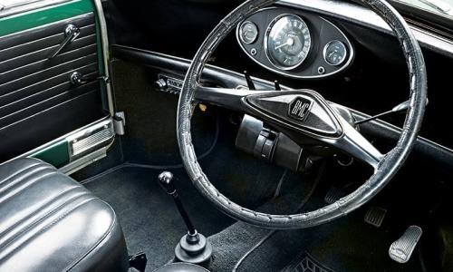 Engine bay MK2 Cooper S AUstralia.jpg