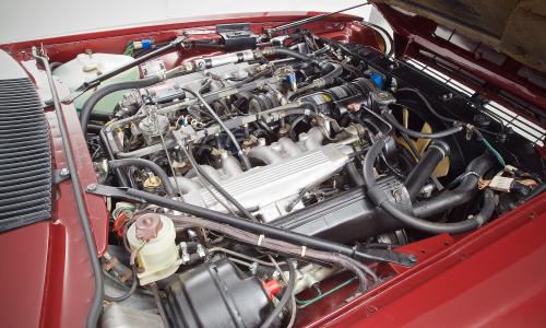 Engine bay TWR XJS 1985.jpg