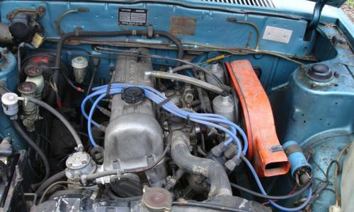 Engine bay image Datsun 180B SSS 610 Bluebird.jpg