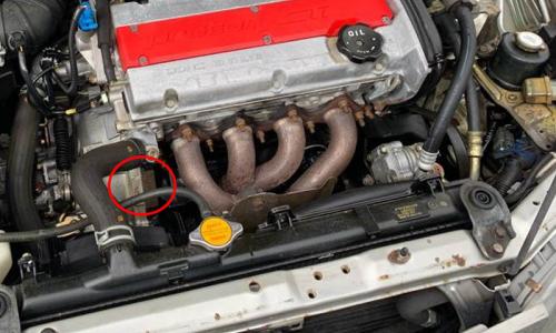Engine number location.jpg