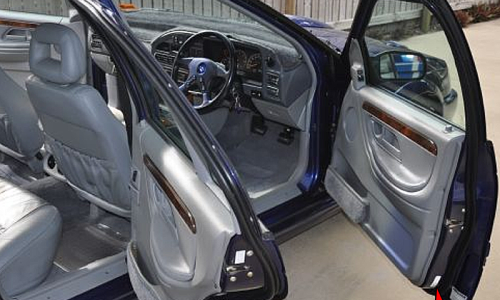 Falcon EB GT Dor VIN labels.png