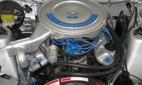 Ford Fairmont Ghia XE ESP 4.9l 302ci engine bay image (3).jpg