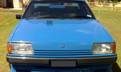 Ford Falcon 1983 XE Dick Johnson Grand Prix True Blue 2.jpg