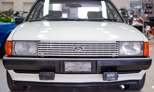 Ford Falcon Fairmont Ghia XD ESP Marchal driving lights fog lights (3).png