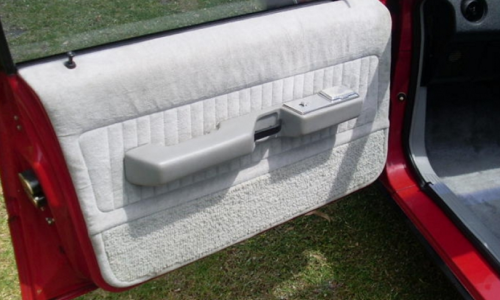 Ford XD ESP grey interior trim scheel seats (2).png