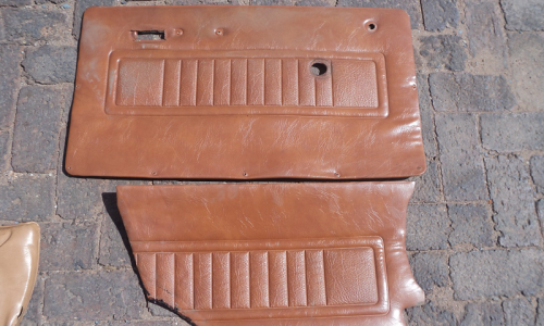 Front and rear door cards in tan Leyland GTS.png