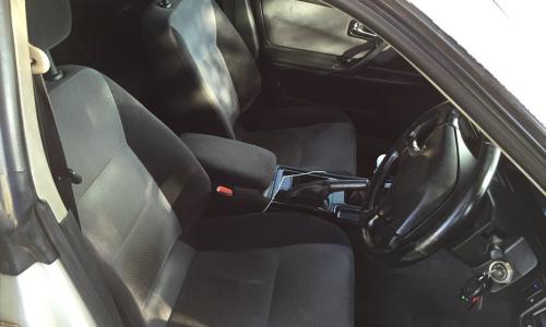 Front seats series 1.jpg