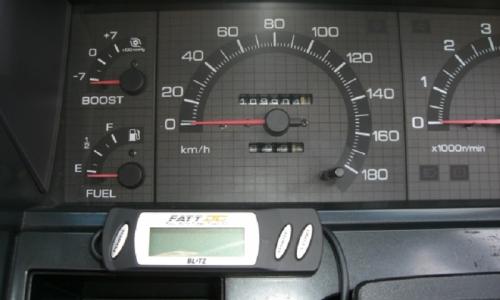 GTS-R Nissan Skyline R31 dashboard.jpg