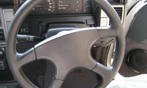 GTS1 SVD Skyline Silhouette Australia steering wheel (1).png