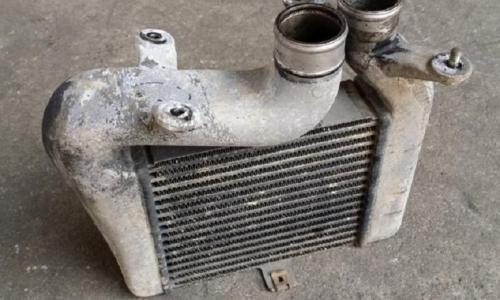 Genuine intercooler from 4 door sedan 1.jpg