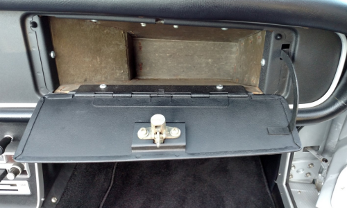 Glovebox 67 Datsun roadster.png