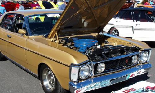 Gold Ford Fairmont XW GT South Africa.jpg