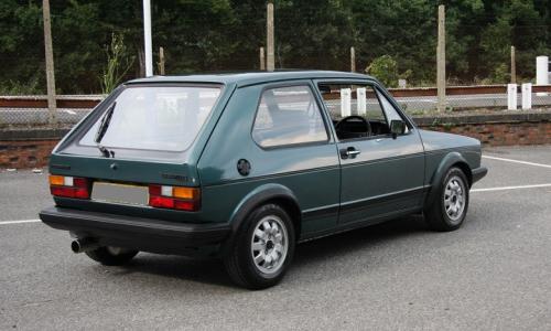 Golf MK1 1982 large tail lights (1).jpg