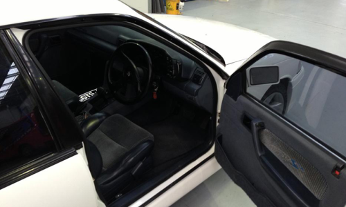 HSV GTS VP 1992 leather trim.png
