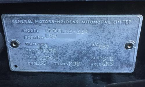 HSV GTS VP data plate.jpg