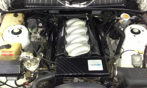 Holden HSV VP GTS engine image.jpg