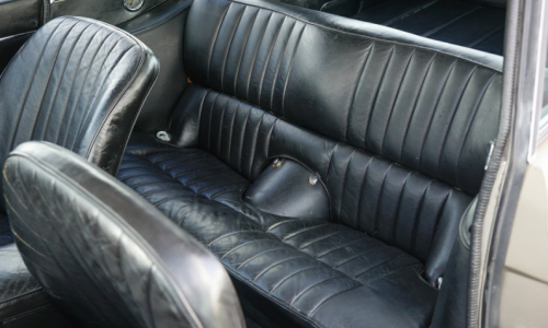 Jaguar E-Type 2 + 2 rear seat image Series 1.5 1968.png