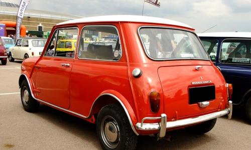 Jet Red MK2 Cooper S 1969.jpg