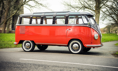 L73 Chestnut Brown over L53 Sealing Wax Red  Volkswagen Deluxe Microbus Samba paint colour (2).png