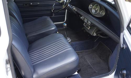 LHD Mini Cooper S MKIII MK3 1971 interior.jpg