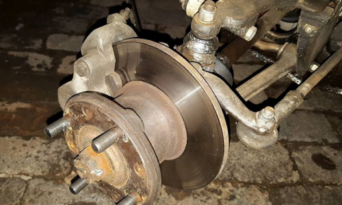 Leyland Mini GTS disc brakes.png