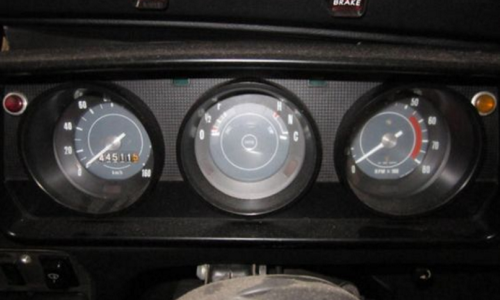 Leyland Mini LS dashboard lights brake fail and park brake.png
