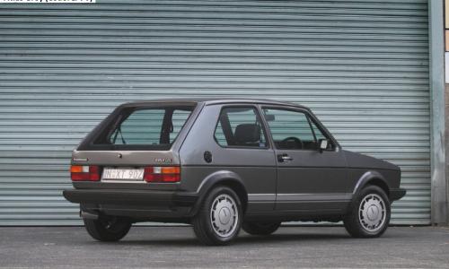 MK1 Golf GTI Campaign Edition Atlas Grey Metallic paint code LP7V (1).jpg