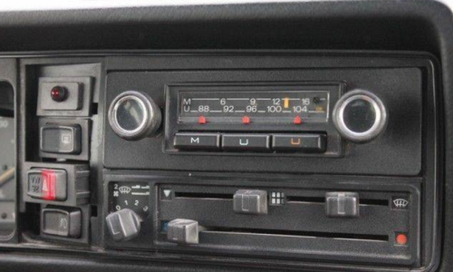 MK1 Golf GTI facelift dashboard (1).png