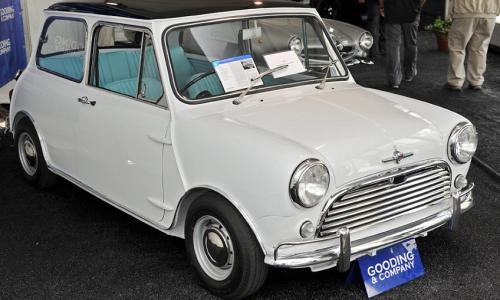 MK1 Morris Cooper S 1968.jpg