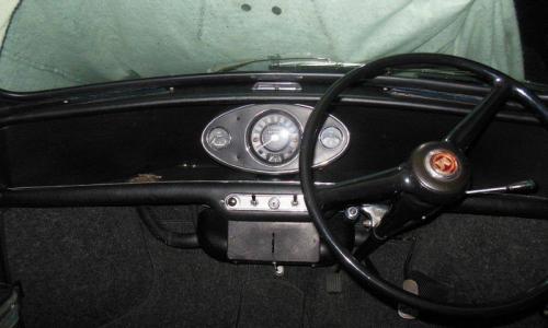 MK1 Morris Cooper S Dashboard.jpg