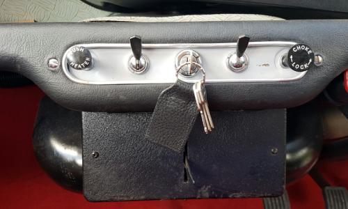 MK1 Morris Cooper S lower dashboard switch panel image.jpg