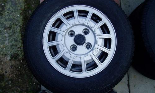 MK1 Volkswagen Golf GTI Series 1 12 spoke alloy wheels.jpg