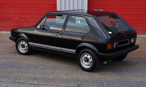 MK1 Volkswagen Golf GTI Series 1 back.jpg