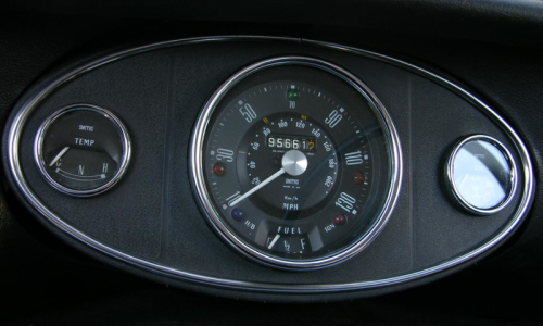 MK3 Cooper S instrument cluster.png