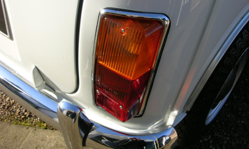 MKIII Cooper S 1971 rear tail light.png