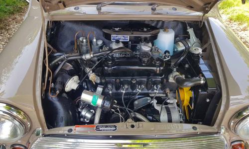 MKIII MK3 Mini Cooper S 1970 1971 engine bay images (2).jpg
