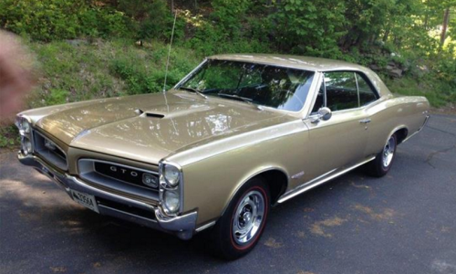 Martinique Bronze 1966 Pontiac GTO.png