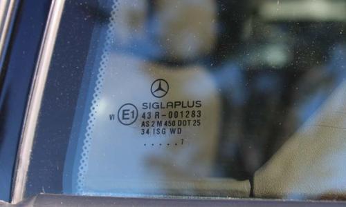 Mercedes 140 coupe SIGLALPLUS E1 43 R-001283 print image side glass.jpg