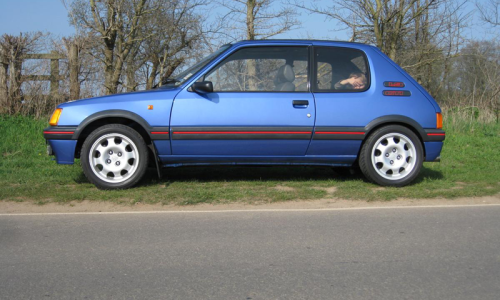 Miami blue Peugeot 205 GTI 1990.png