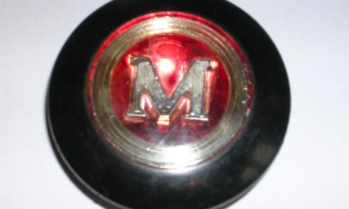 Morris steering wheel cap.jpg