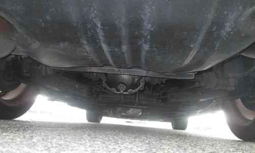Nissan Skyline R31 GTS-R under car.jpg