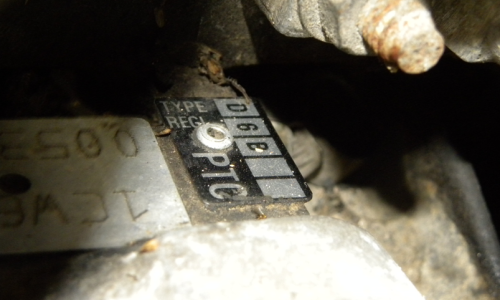Peugeot 205 GTI engine number D6B tag.png