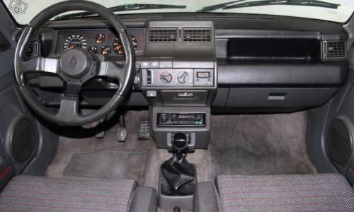 Phase 1 GT turbo interior 2 5.jpg