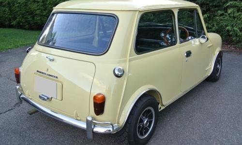 Primrose Yellow Morris Cooper S MK2.jpg