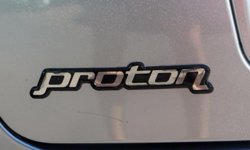 Proton GTi rear hatch badge Proton Satria.png