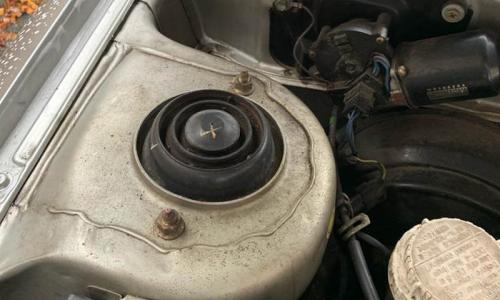 Proton Satria GTI front suspension tower strut.jpg