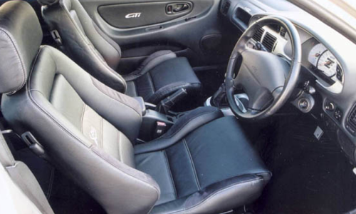 Proton Satria GTi limited edition LE Trim leather seats.png