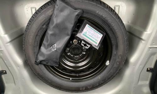Proton Satria GTi spare wheel trunk.jpg