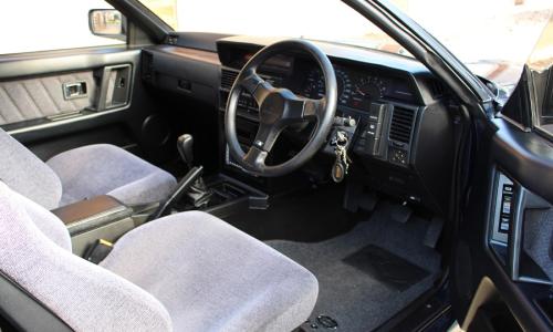 R31 Skyline GTS-R dashboard (1).jpg