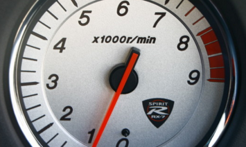 RPM timer up close Spirit R sticker 2.png